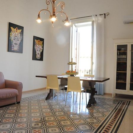 Massimino Apartment Palermo Exterior photo
